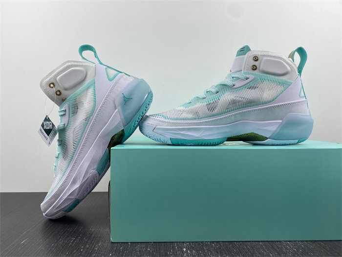 Jordan 37 Guo Ailun Island Green DV0921-173