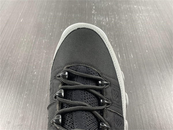 Jordan 9 Retro Particle Grey
