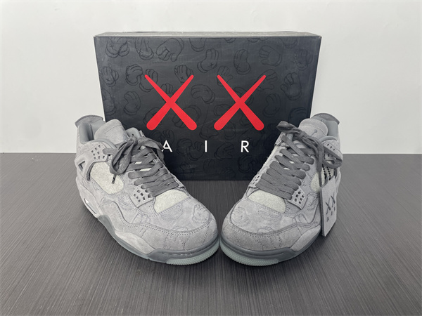 Jordan 4 Retro Kaws 930155-003