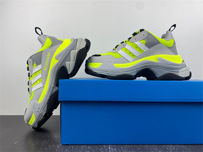 Ba*len*cia*ga 712821 w2zb5 7512