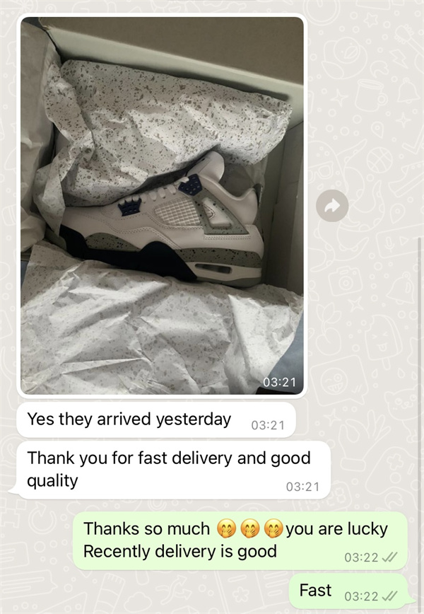 Jordan 4 Retro White Cement 840606-192