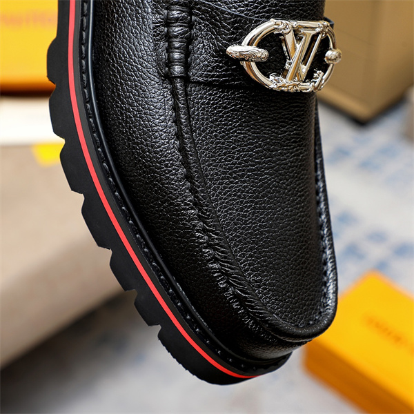 Lv Loafer 024
