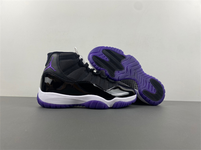Air Jordan 11 Retro CT8812-999