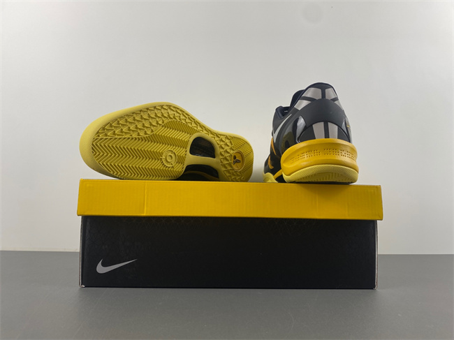 Nike KOBE 8 ZK8 555286-077