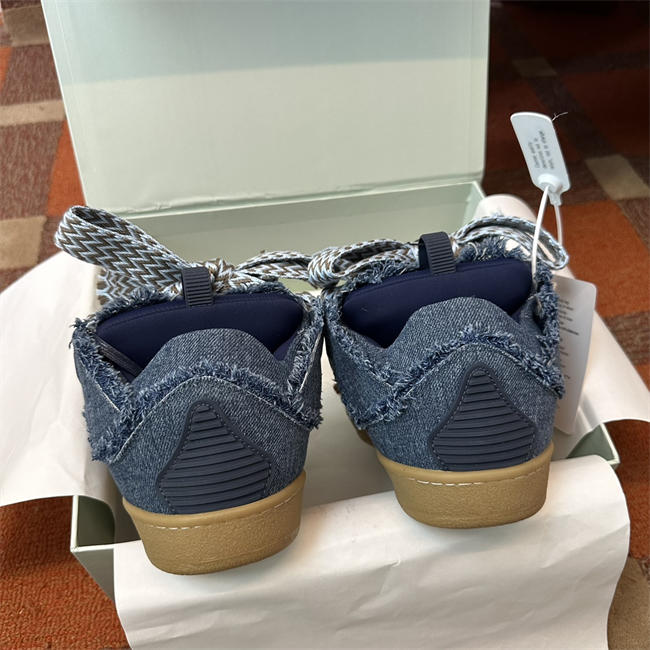 Lanvon Curb Sneaker 60